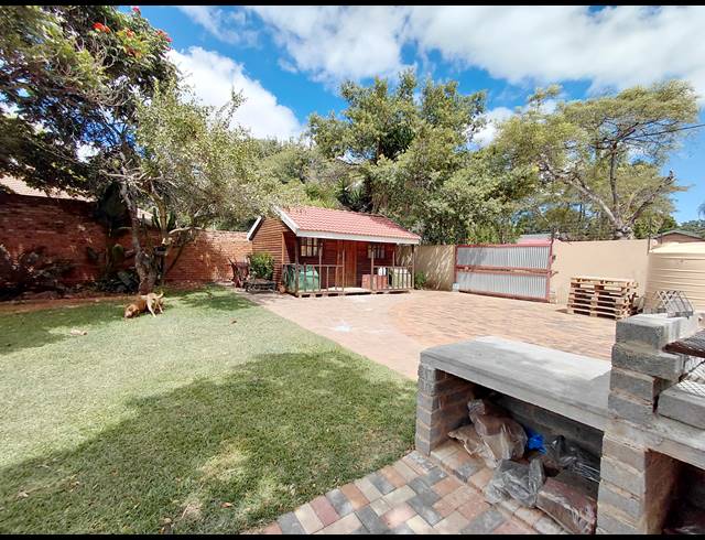 3 BEDROOM FREESTANDING FOR SALE IN MOREGLOED